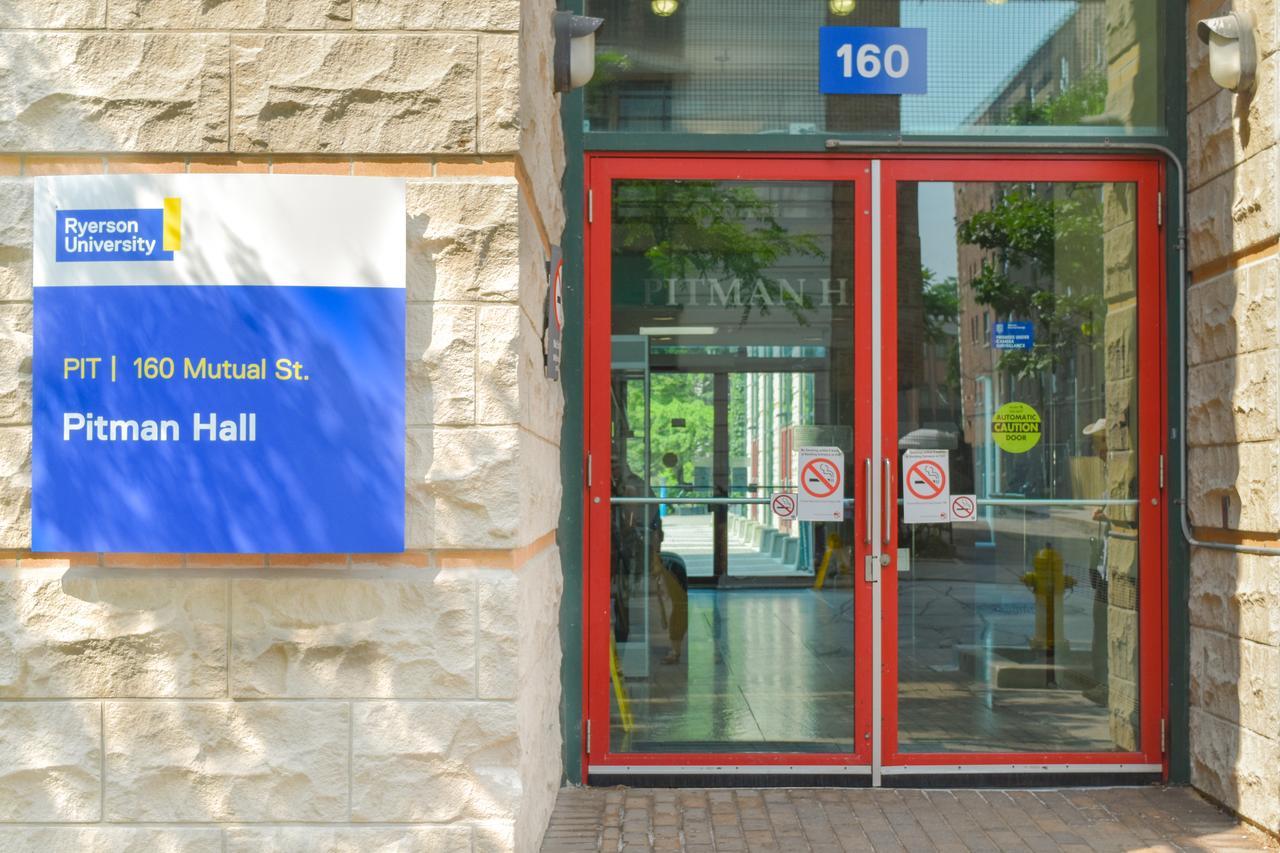 Toronto Metropolitan University- Pitman Hall Residence Exteriér fotografie